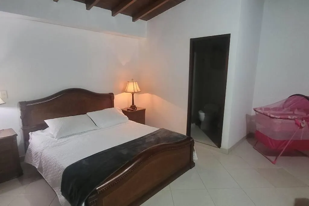 Hermoso Apartamento 3 Alcobas, 8 Huespedes Apartment Medellin