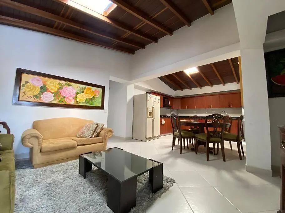 Hermoso Apartamento 3 Alcobas, 8 Huespedes Apartment Medellin
